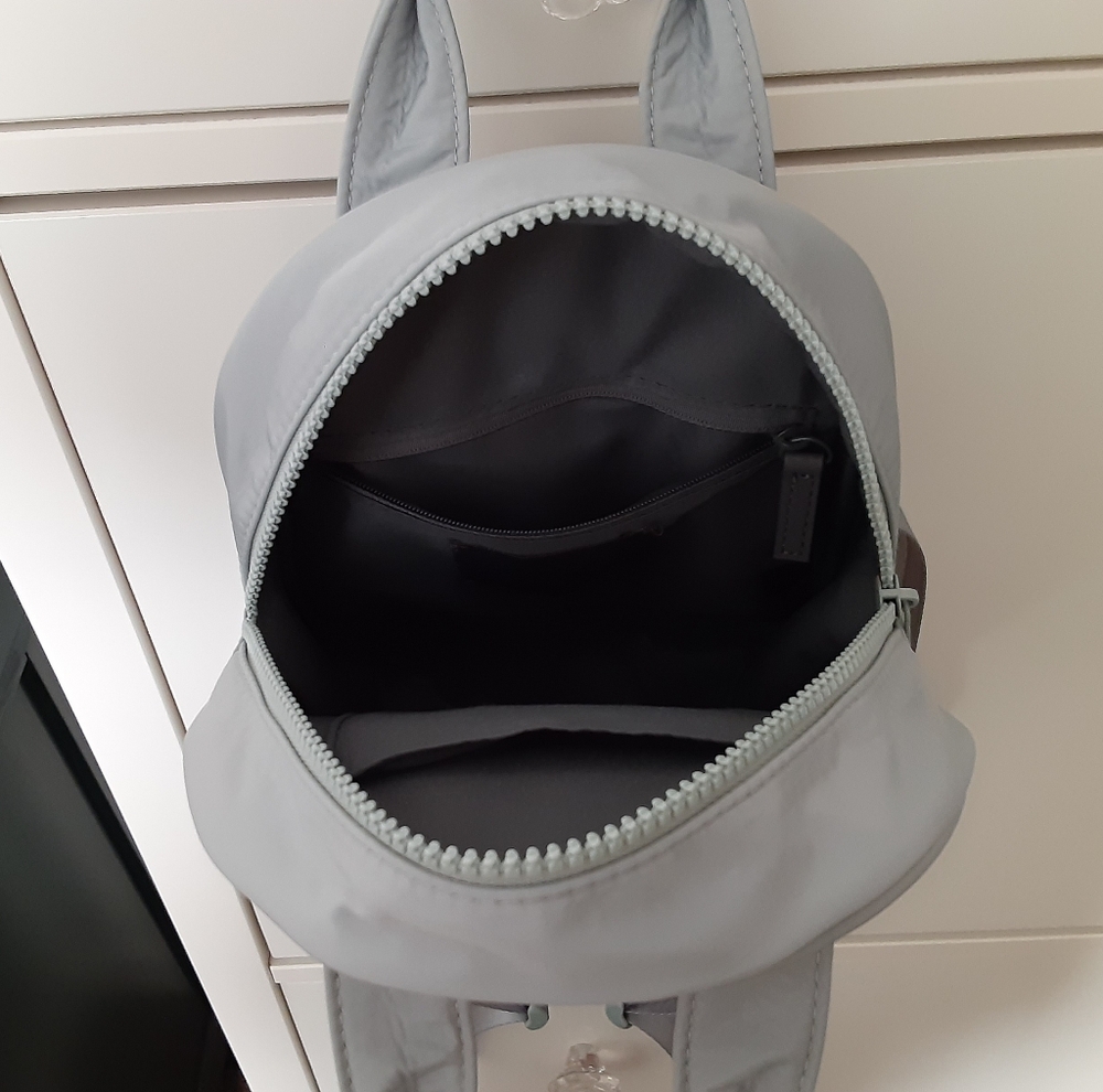Danskin Mini Backpack - Picture 4 of 5
